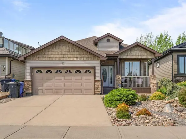 605 NE Sunridge Cres W, Lethbridge, AB T1J 0T4
