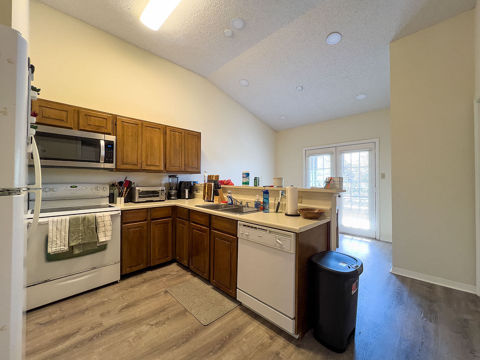 1st image of 2216 San Gabriel St APT 308