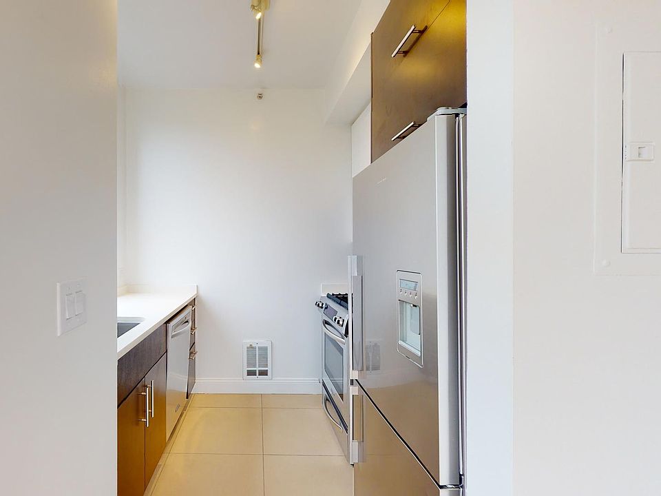 1st image of 805 Columbus Ave APT 15C