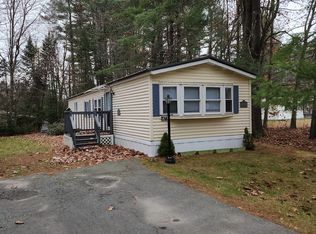 47 McQuaid St, Palmyra, ME 04965