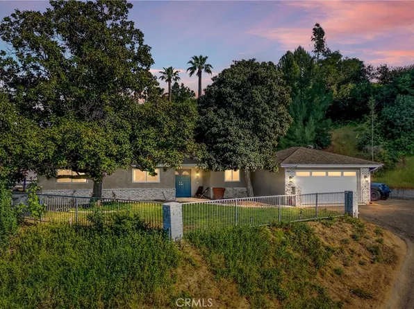 30825 Palo Alto Dr, Redlands, CA 92373