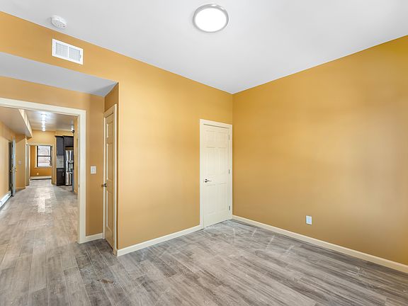 2nd image of 116 Paine Ave APT 2L