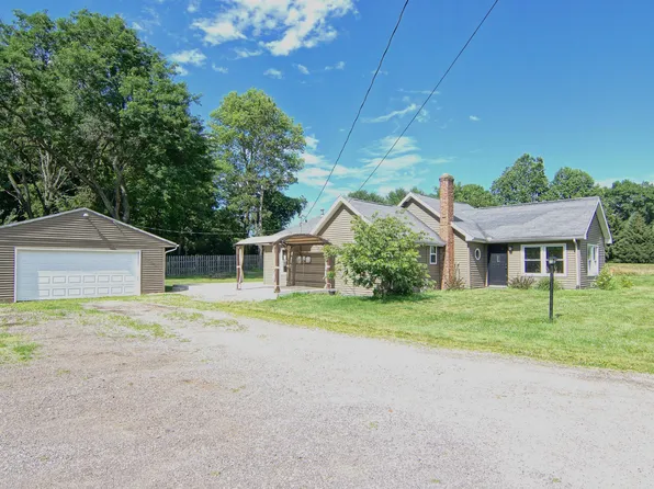 4277 Sawyer Rd, Sawyer, MI 49125