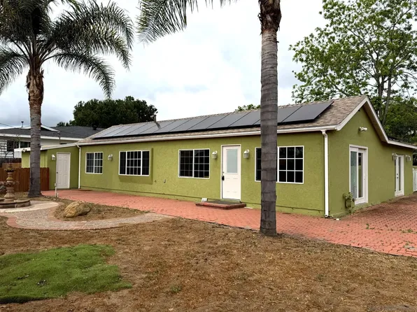 469 Lado De Loma Dr, Vista, CA 92083