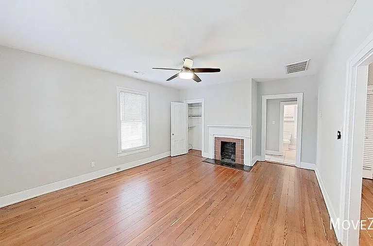 604 N Blount St #B — Photo 23