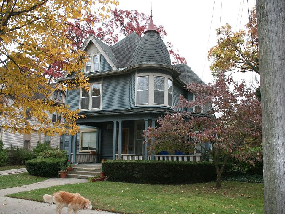 1st image of 550 Fountain St NE APT 3