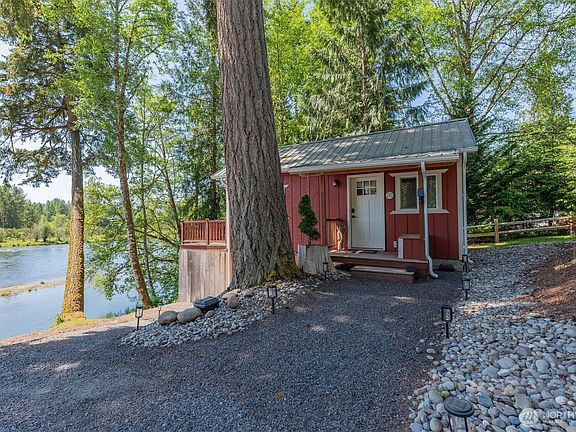 5th image of 231 Middlecrest Drive