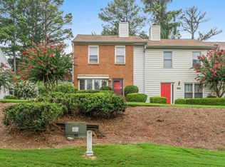 205 High Creek Dr, Roswell, GA 30076