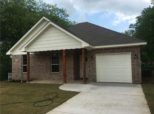 1005 Williams Ave, Cleburne, TX 76033