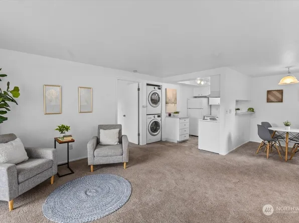 21317 52nd Avenue W #F133, Mountlake Terrace, WA 98043