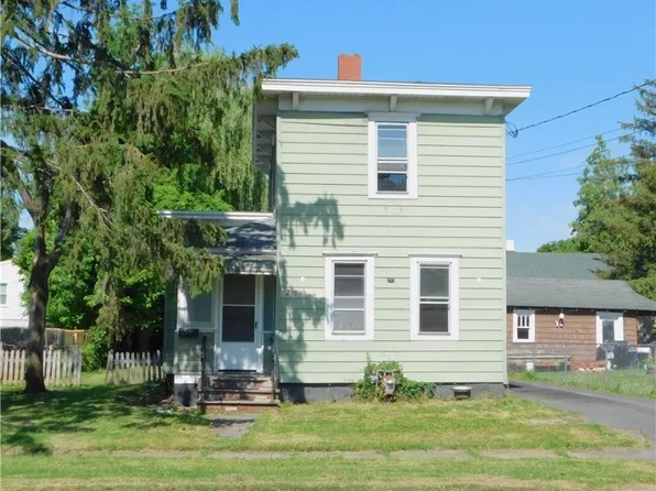 205 Hartwell Ave, East Syracuse, NY 13057