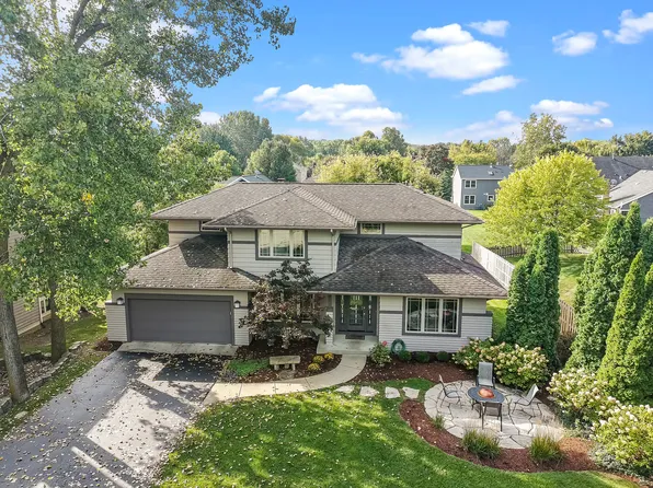 1493 W Autumn Rd, Palatine, IL 60067