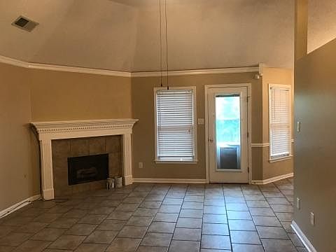 5th image of 1990 E Chimneyrock Blvd