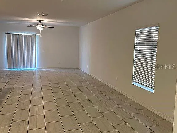 2505 Victorious Falls Ave — Photo 6