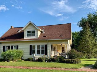 222 W Macarthur Ave, Lewistown, IL 61542