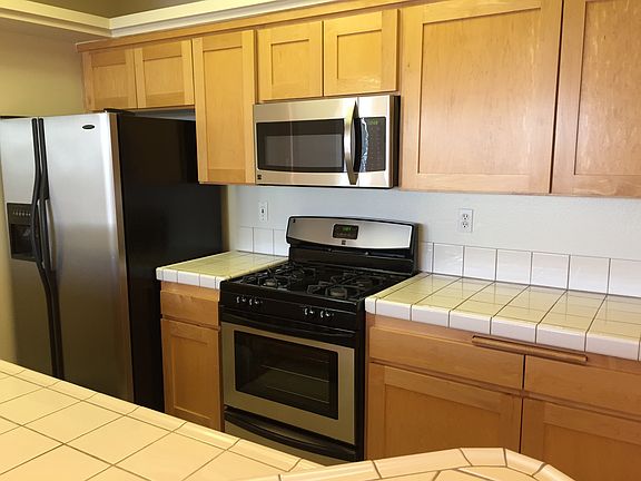 4th image of 540 N Rossmore Ave APT 307