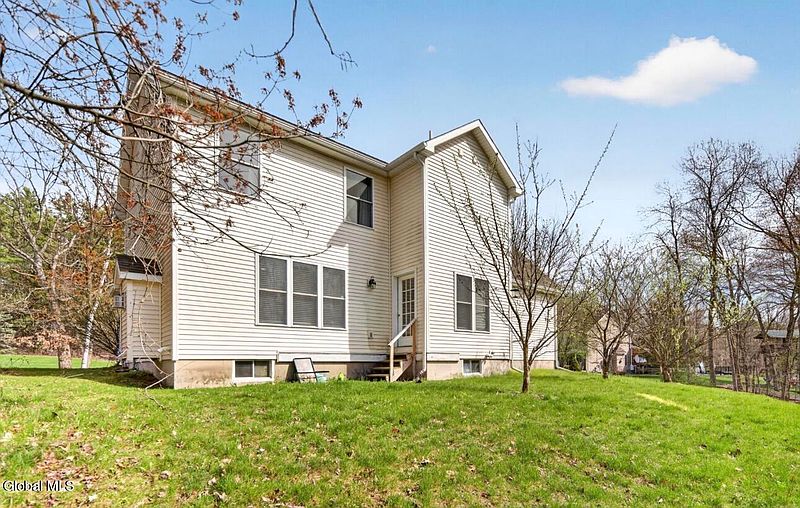 5th image of 6 Chelsea Court
