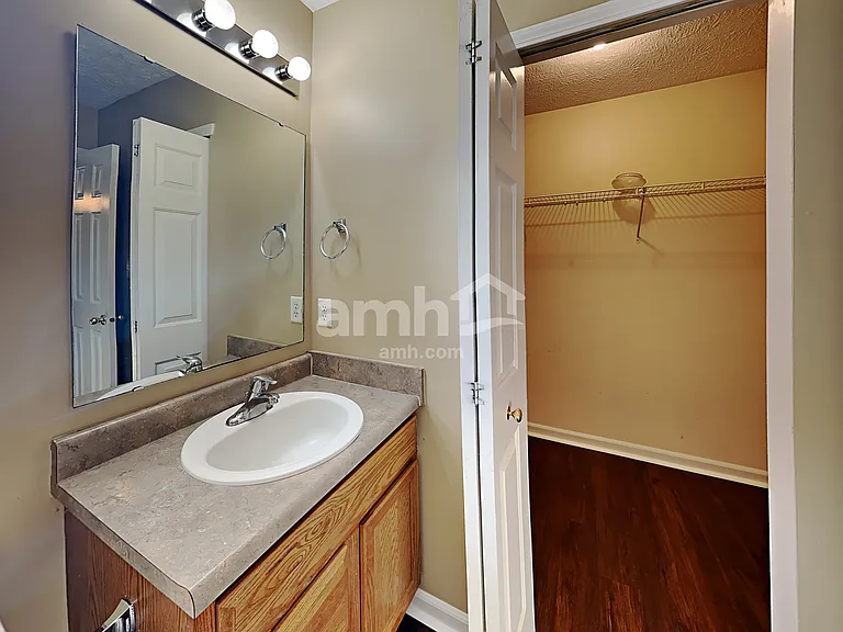 6428 Oyster Key Ln — Photo 9