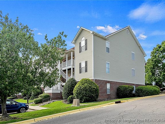 2nd image of 331 Bubble Creek Ct Unit 3