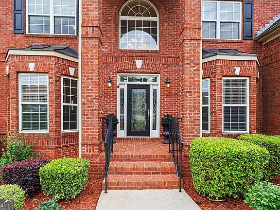 3rd image of 1104 Saint Remy Way SE