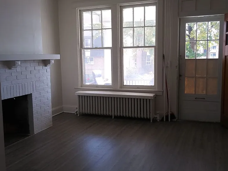 525 E End Ave — Photo 10