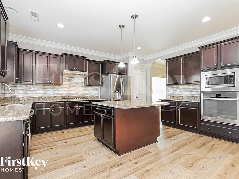 7 Cloverfield Ct — Photo 11