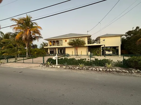403 Indies Rd, Ramrod Key, FL 33042
