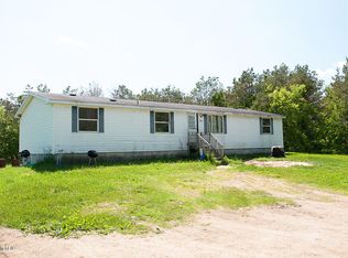 1395 Mart Ln, Morley, MI 49336