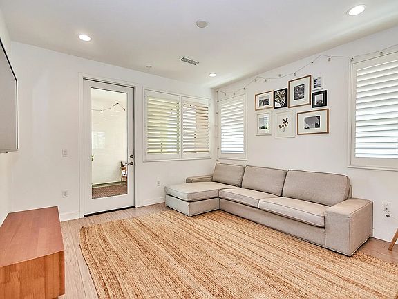 2nd image of 9914 Artesia Blvd