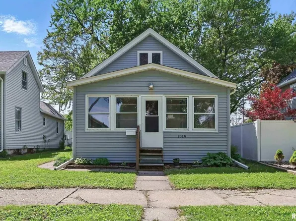 1518 32nd St, Rock Island, IL 61201