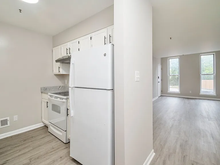 610 N Arlington Ave #A — Photo 20