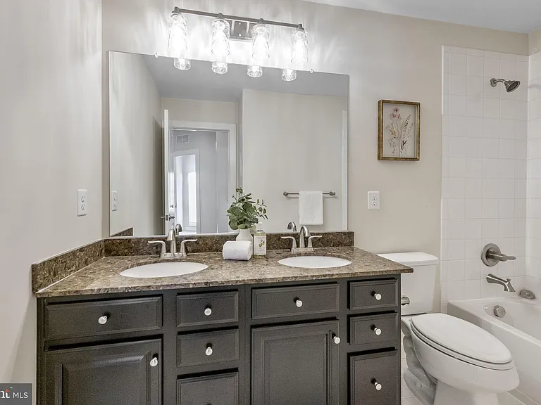 5313 Stream Bank Ln — Photo 22