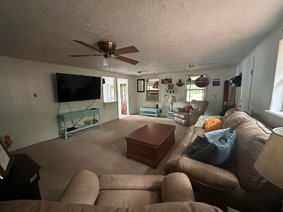 2nd image of 3057 County Road 3108