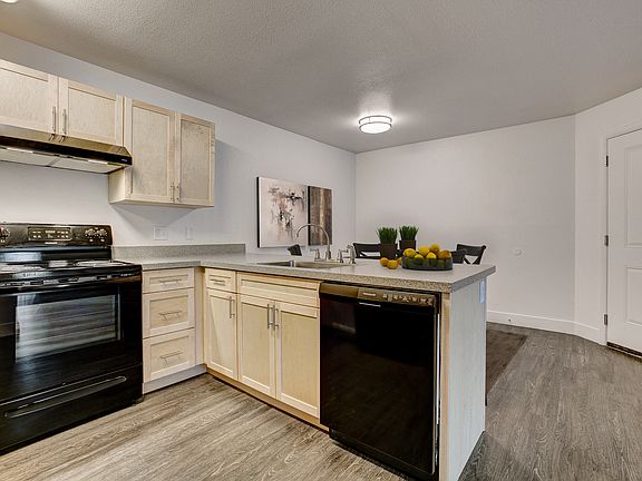 Three Bedroom Kitchen
