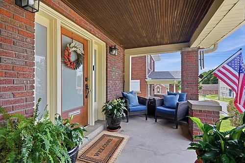 404 Spruce St Photo 1