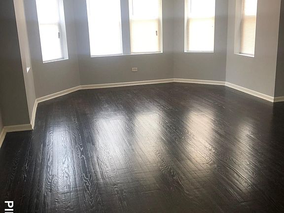 3rd image of 8120 S Ingleside Ave #3