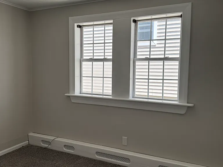 69 Illinois Ave — Photo 19