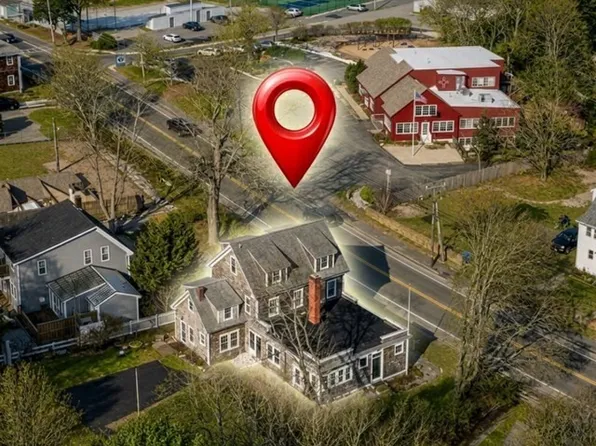 896 Sandwich Rd, Bourne, MA 02532