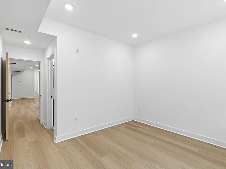 2223 N 22nd St #2 — Photo 4