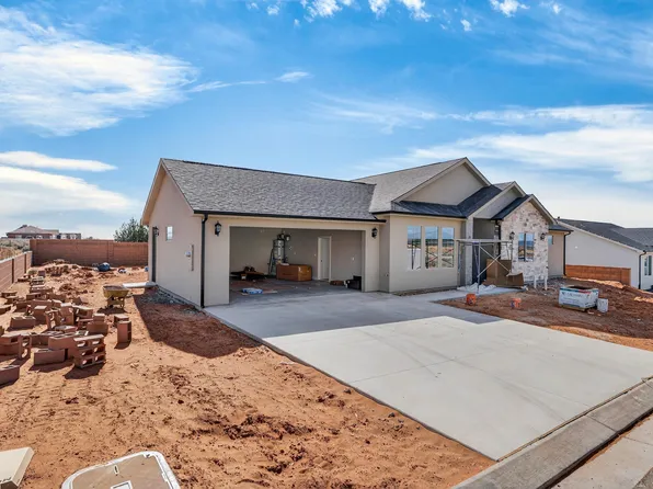1193 W Kokopelli St, Hildale, UT 84784