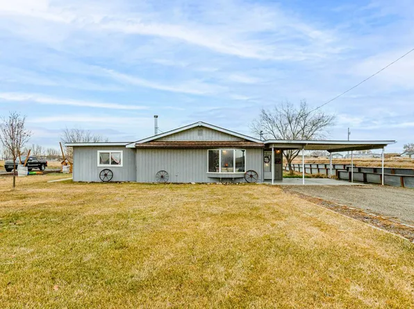 1349 14th Rd, Loma, CO 81524