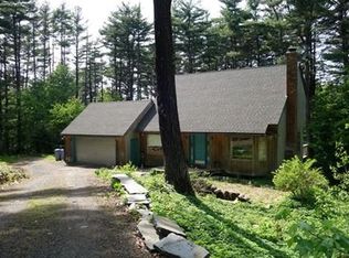 11B Bray Ct, Pelham, MA 01002