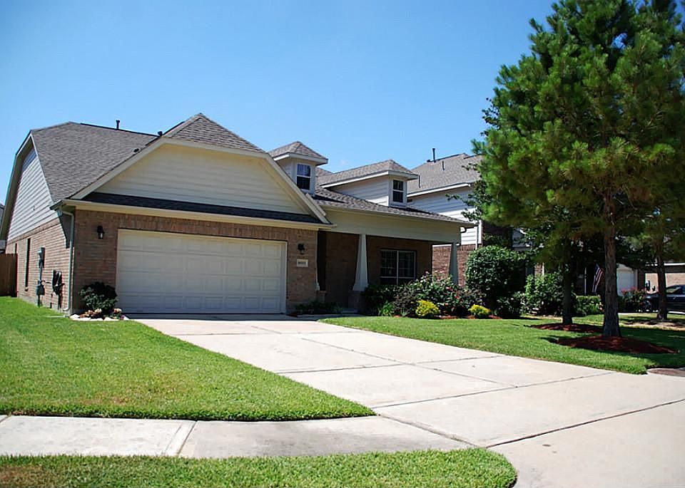 1st image of 26311 Sundown Cove Ln
