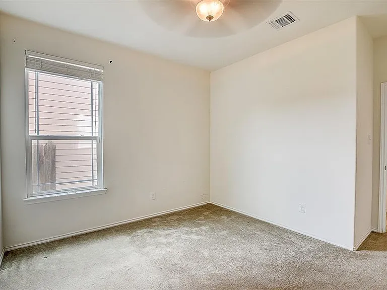 5912 Sardinia Dr — Photo 28