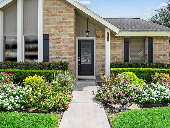 4th image of 10114 Sagecourt Dr