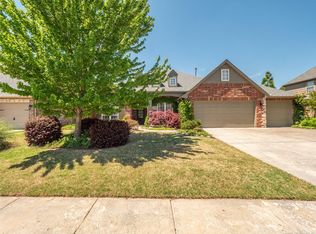 4000 S Yellowood Ave W, Broken Arrow, OK 74011