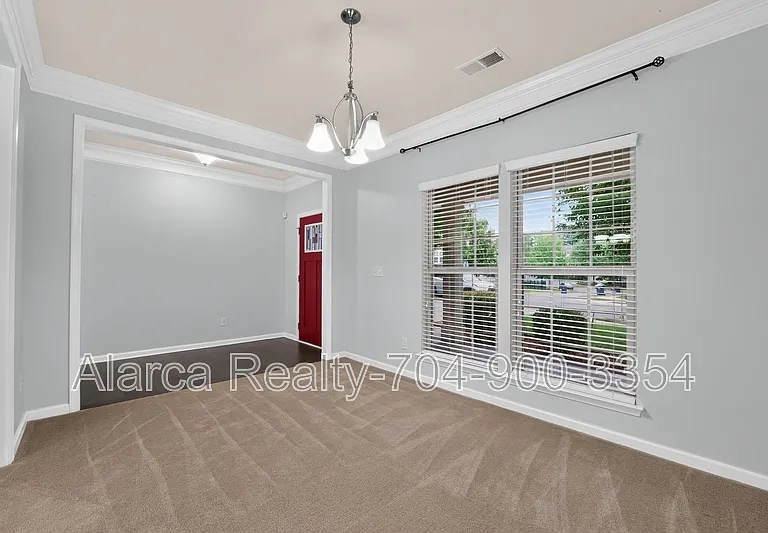 5804 Selkirkshire Rd — Photo 20