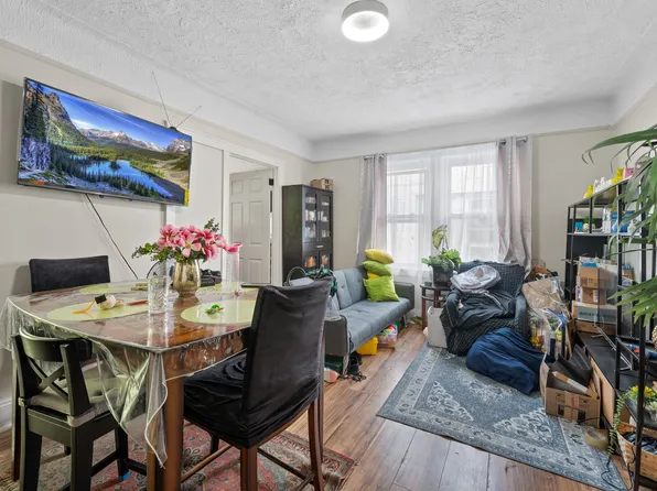 31-29 100th Street image 14 of 27