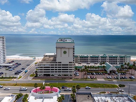 3rd image of 2700 N ATLANTIC AVENUE #821