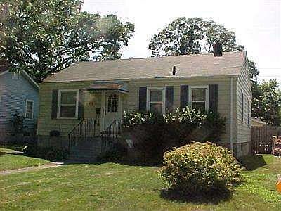2nd image of 126 N Ernest St